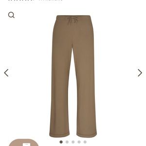Skims lounge pants size L